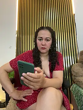 luisa curli online show from 07.25.26