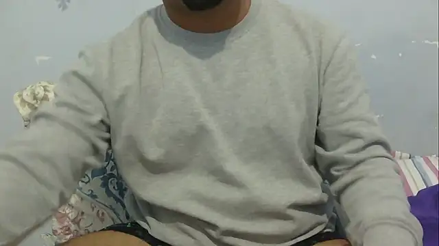Snapshot of Mobtcreator23 chatting on 05.11.26 Mobtcreator23 online show from 05.11.26