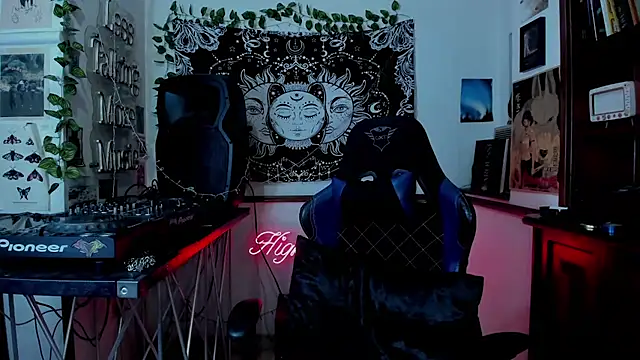 Snapshot of Demongirl6666 chatting on 02.07.25 Demongirl6666 online show from 02.07.25