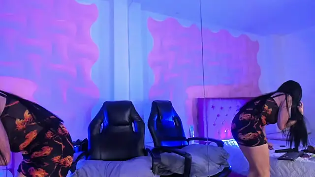 Snapshot of Natasha_Nasty2 chatting on 11.03.25 Natasha Nasty2 online show from 11.03.25