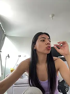 Snapshot of Liissa_cute_ chatting on 01.25.25 Liissa cute online show from 01.25.25