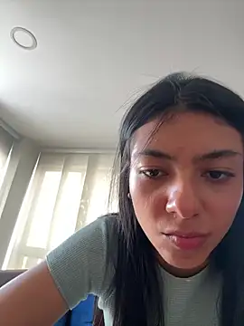 Snapshot of Liissa_cute_ chatting on 02.04.25 Liissa cute online show from 02.04.25