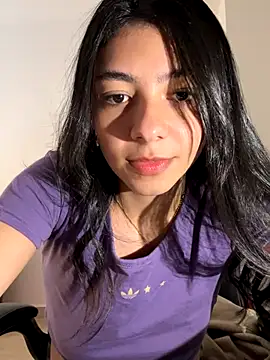 Snapshot of Liissa_cute_ chatting on 10.07.25 Liissa cute online show from 10.07.25