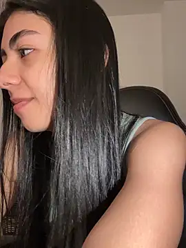 Snapshot of Liissa_cute_ chatting on 10.18.25 Liissa cute online show from 10.18.25
