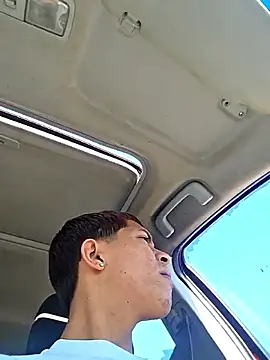 Snapshot of Yoko0381 chatting on 11.12.25 Yoko0381 online show from 11.12.25