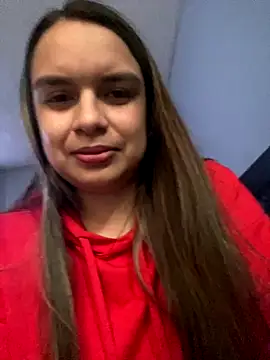 Snapshot of Nathaly00_ chatting on 11.21.25 Nathaly00 online show from 11.21.25