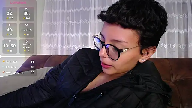 Snapshot of peyton_golden1 chatting on 02.14.25 peyton golden1 online show from 02.14.25