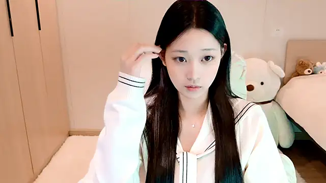 Snapshot of Xueb_J chatting on 01.18.25 Xueb J online show from 01.18.25