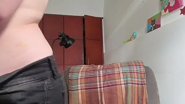 NEXT DOOR GIRL  online show from 06.27.26