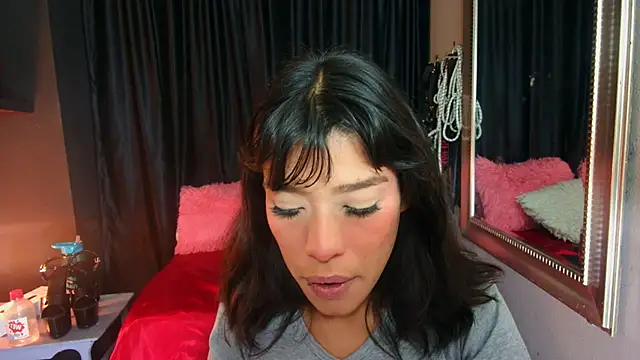 AvaLusty online show from 02.10.26