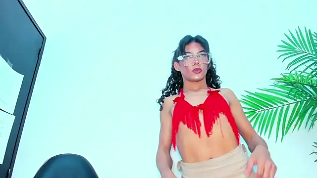 Briyit Doll online show from 01.31.25