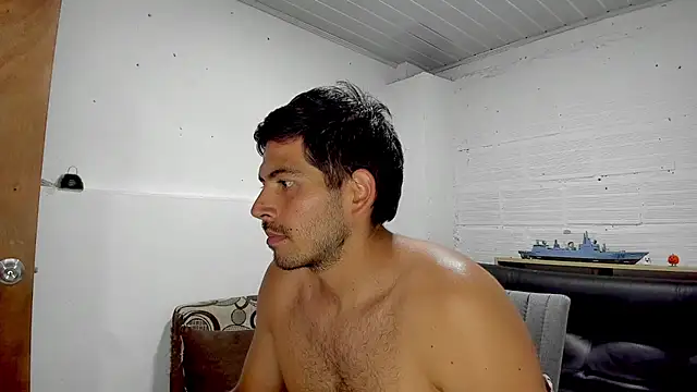 Snapshot of Himoreno25 chatting on 01.16.25 Himoreno25 online show from 01.16.25