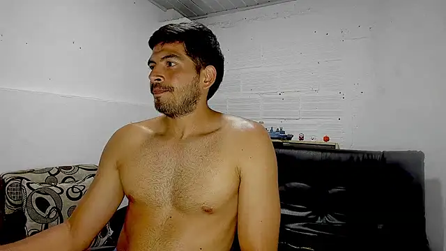 Snapshot of Himoreno25 chatting on 02.25.25 Himoreno25 online show from 02.25.25