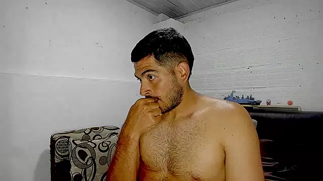 Snapshot of Himoreno25 chatting on 03.09.25 Himoreno25 online show from 03.09.25