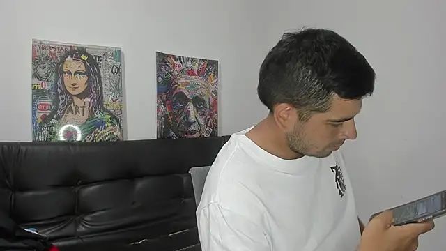 Snapshot of Himoreno25 chatting on 02.20.26 Himoreno25 online show from 02.20.26