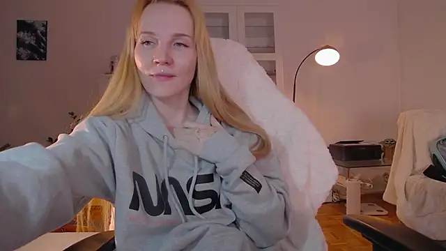 ginger vi online show from 02.28.25