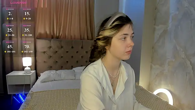 Vanessa Walters online show from 07.23.26