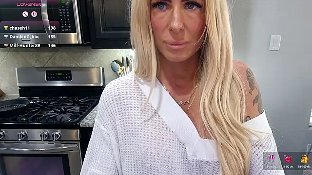 blondiluvsanal online show from 03.31.26