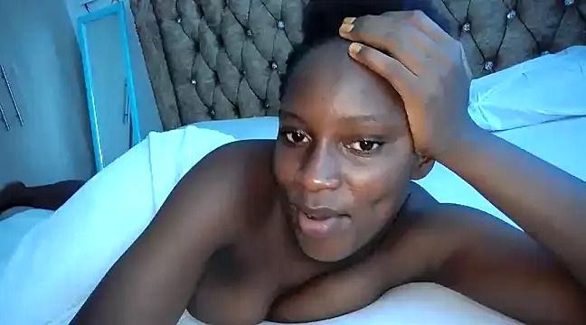 queen-goddess online show from 12.25.24