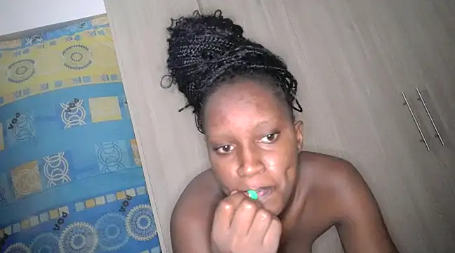 queen-goddess online show from 02.28.25