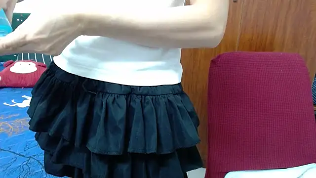 Snapshot of Cindy--Cici chatting on 02.10.25 Cindy--Cici online show from 02.10.25