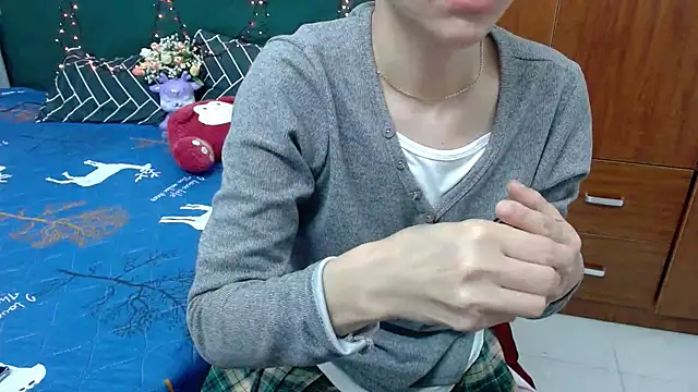 Snapshot of Cindy--Cici chatting on 02.17.25 Cindy--Cici online show from 02.17.25