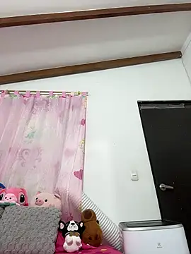 mia cooper 24 online show from 02.17.25