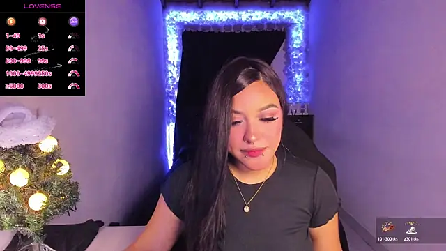 Snapshot of Mariana_Hasper_ chatting on 01.05.25 Mariana Hasper  online show from 01.05.25