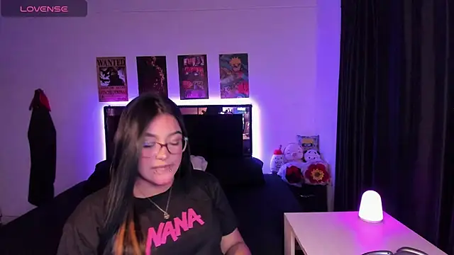 Mariana Hasper  online show from 02.25.26