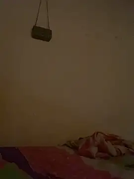 Snapshot of AlexaWarner chatting on 02.20.26 AlexaWarner online show from 02.20.26