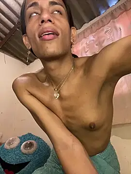 Snapshot of AlexaWarner chatting on 02.21.26 AlexaWarner online show from 02.21.26