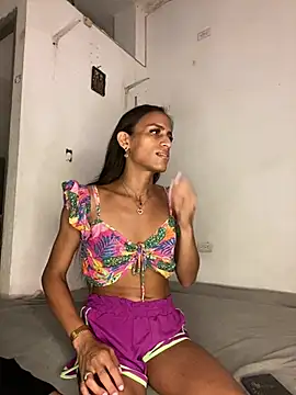 AlexaWarner online show from 05.26.26