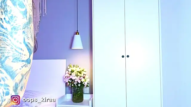 Kira mmr online show from 04.18.26