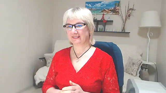 Snapshot of FleurMays chatting on 02.03.25 FleurMays online show from 02.03.25