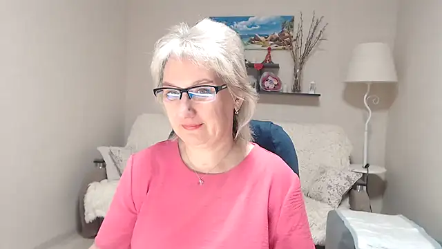 Snapshot of FleurMays chatting on 02.23.26 FleurMays online show from 02.23.26