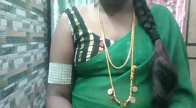 Snapshot of Hot_akshara chatting on 12.04.24 Hot akshara online show from 12.04.24