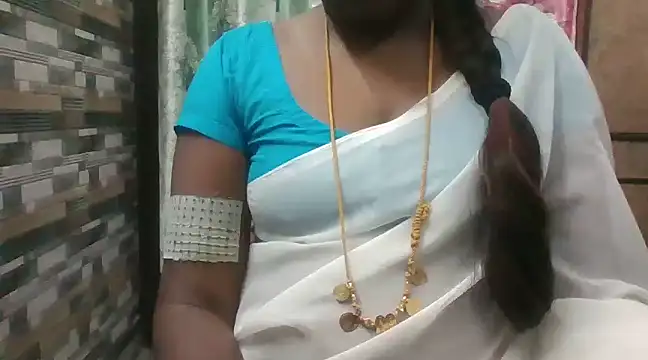 Snapshot of Hot_akshara chatting on 12.04.24 Hot akshara online show from 12.04.24