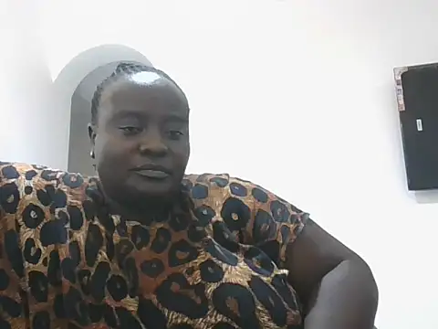 Snapshot of Hotwife8 chatting on 06.03.26 Hotwife8 online show from 06.03.26