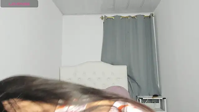 Loren parissi online show from 12.17.24