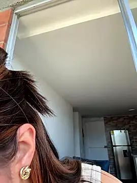 SofiaG  online show from 01.17.26