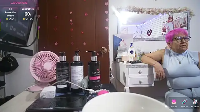 maturehot 65 online show from 05.11.26