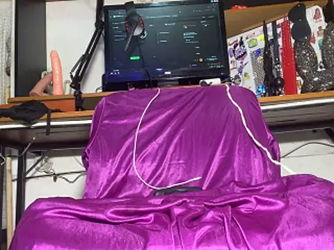 Snapshot of Lunita_5 chatting on 01.18.26 Lunita 5 online show from 01.18.26