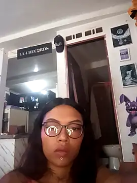 Snapshot of Lunita_5 chatting on 02.27.26 Lunita 5 online show from 02.27.26