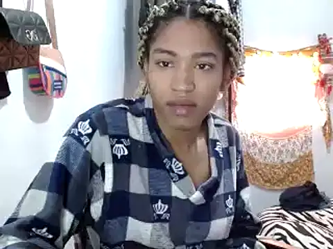 miriam775 online show from 01.26.25