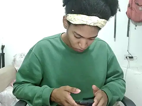 miriam775 online show from 09.20.25