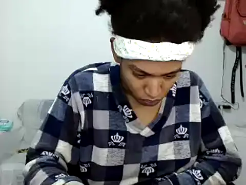 miriam775 online show from 10.21.25