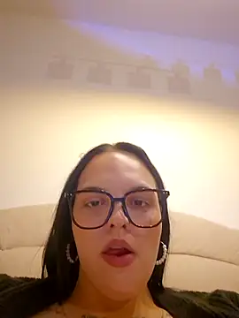 Jujuicy 97 online show from 05.18.26