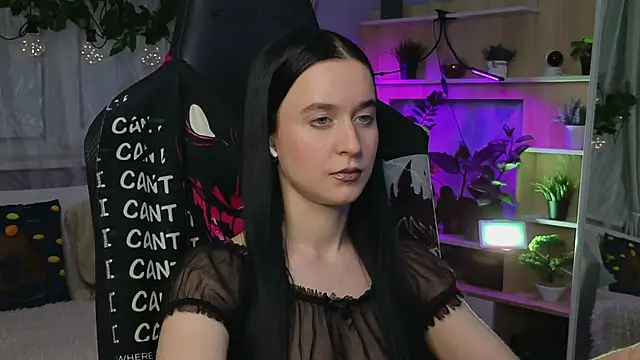 KiraLiLime online show from 03.20.25