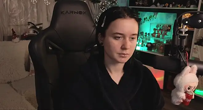 KiraLiLime online show from 01.09.26