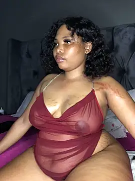 Anaelle24 online show from 02.12.25